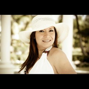 Meet your Posher, Bea